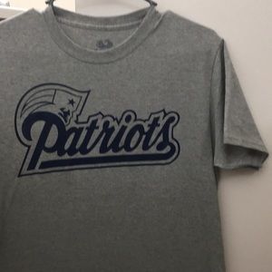 NFL (New England Patriots) - *NEW* Gray TShirt
